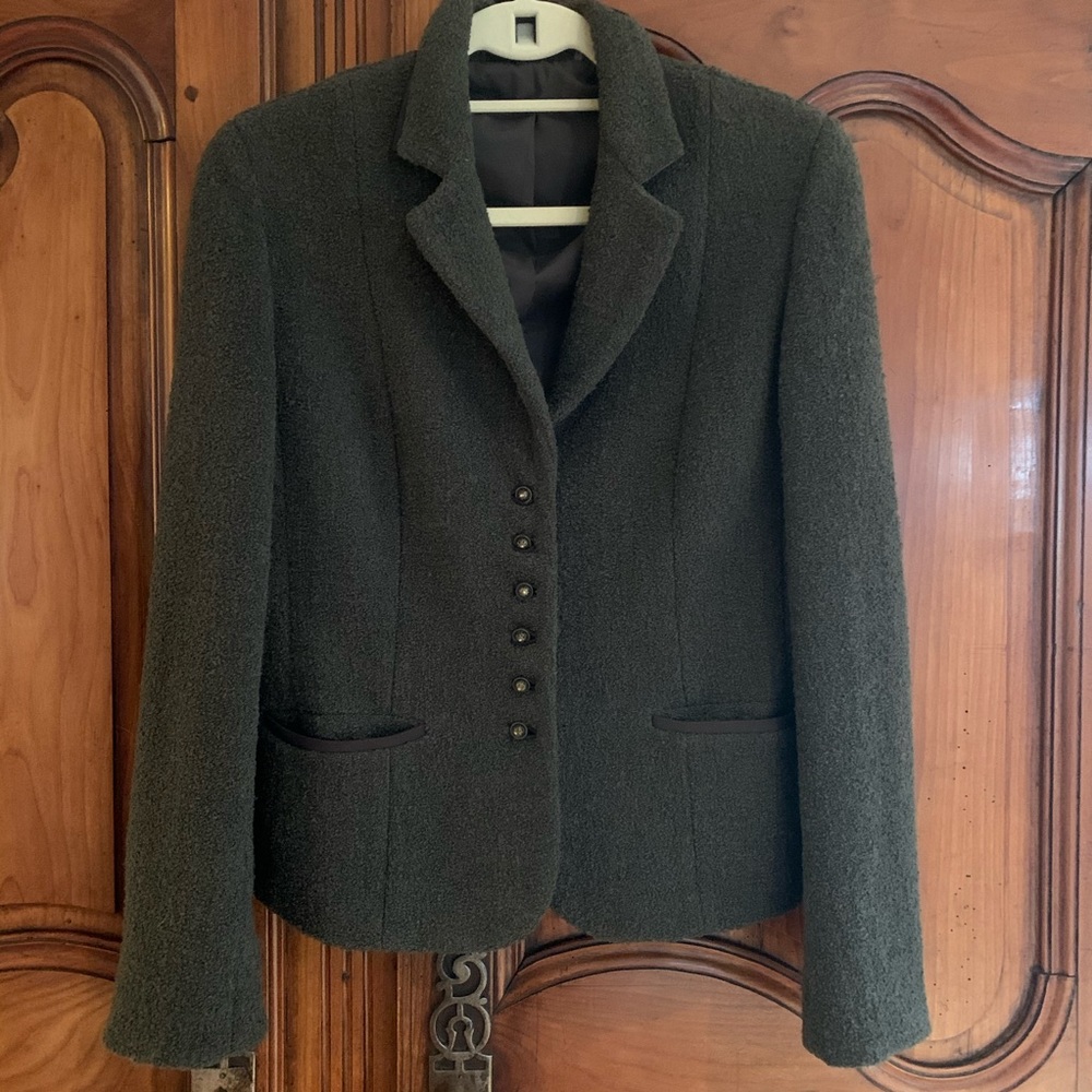 Beautiful jacket!